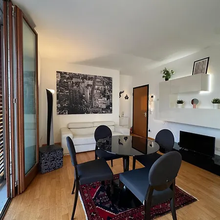 La Casa Di Gio - Life Apartment Milan
